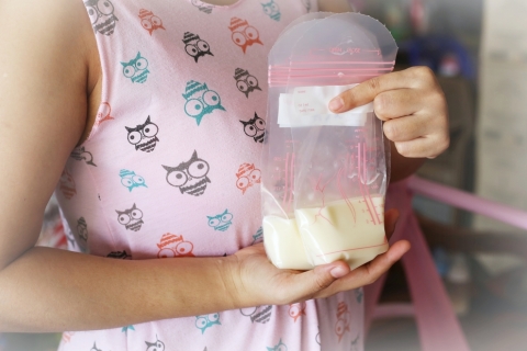 Сцеживание грудного молока, практическое руководство.